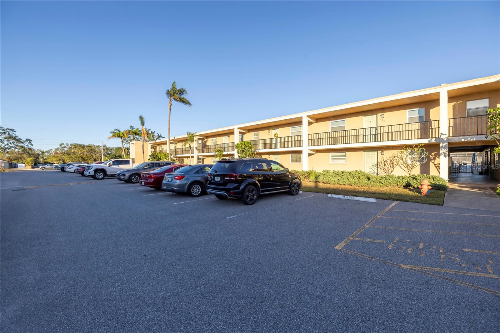 12300 PARK BLVD #103, SEMINOLE, FL, 33772