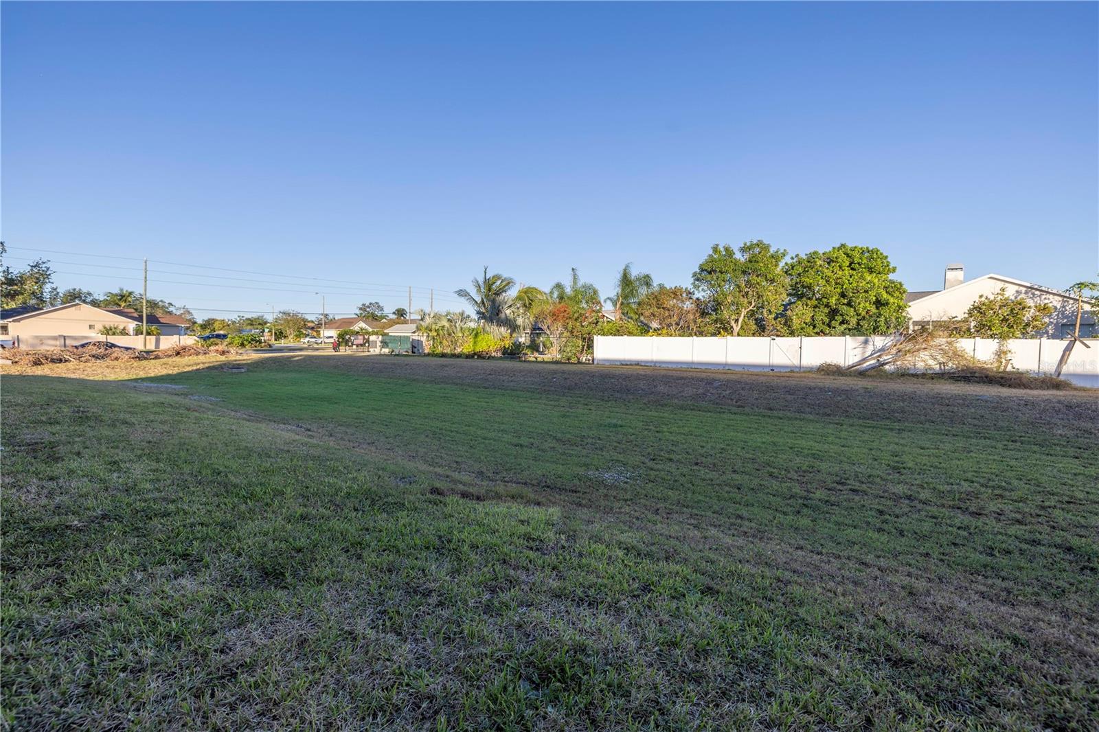 12300 PARK BLVD #103, SEMINOLE, FL, 33772