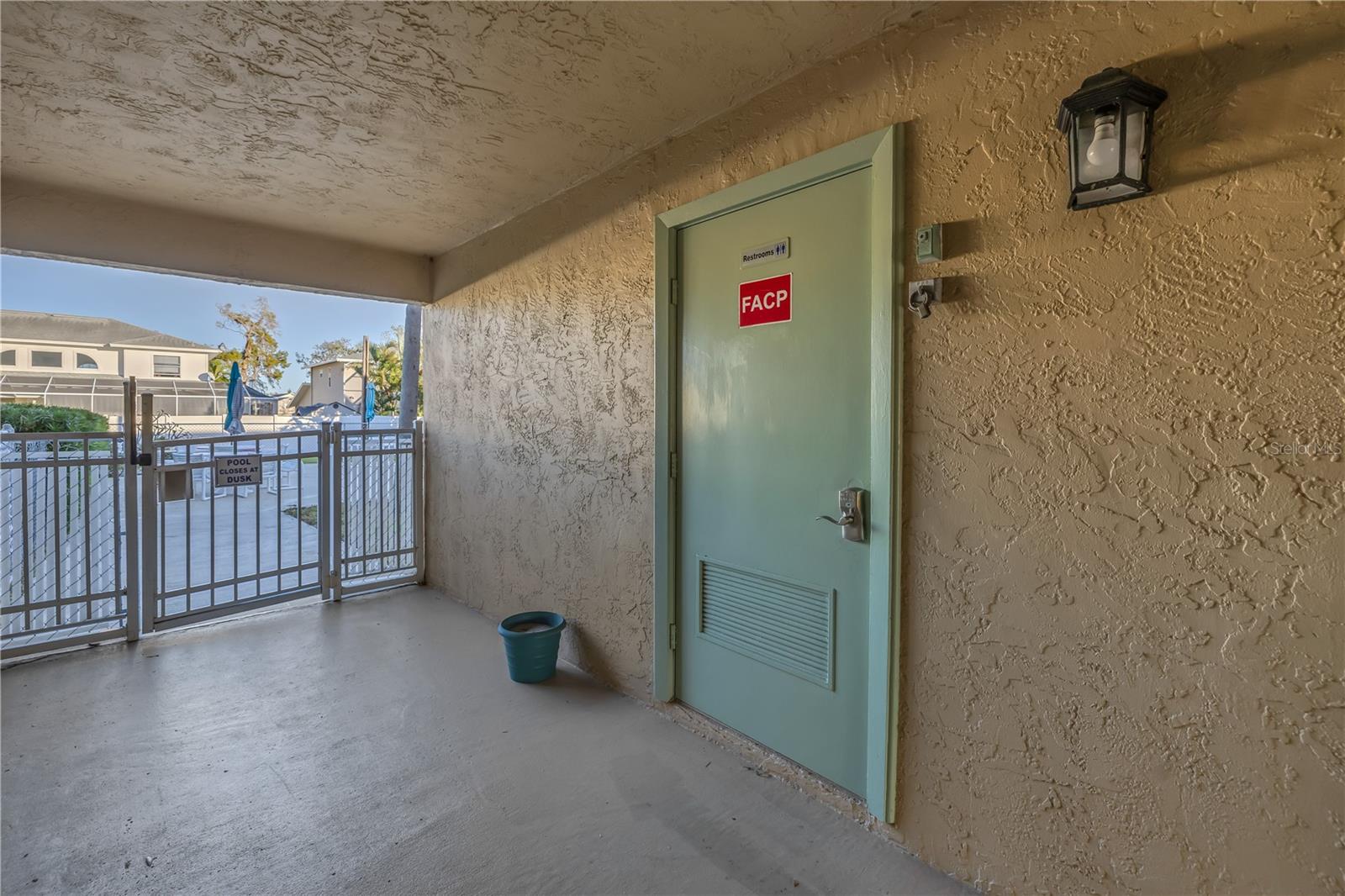 12300 PARK BLVD #103, SEMINOLE, FL, 33772