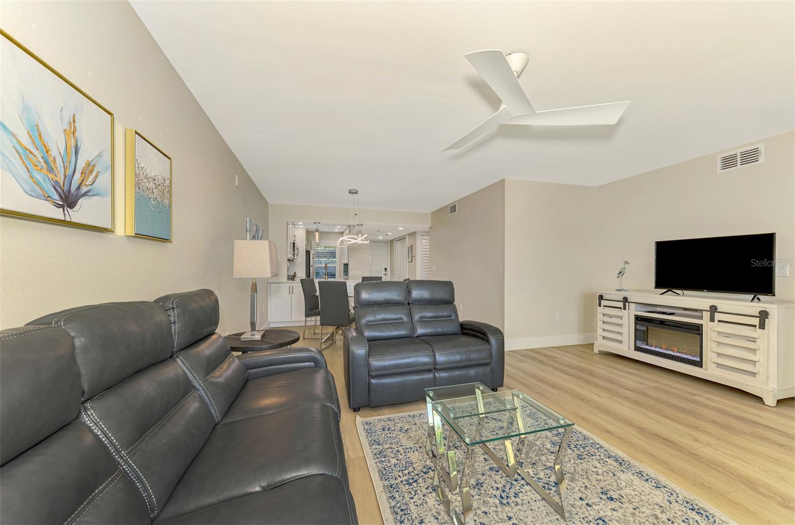 917 WEXFORD BLVD #917, VENICE, FL, 34293