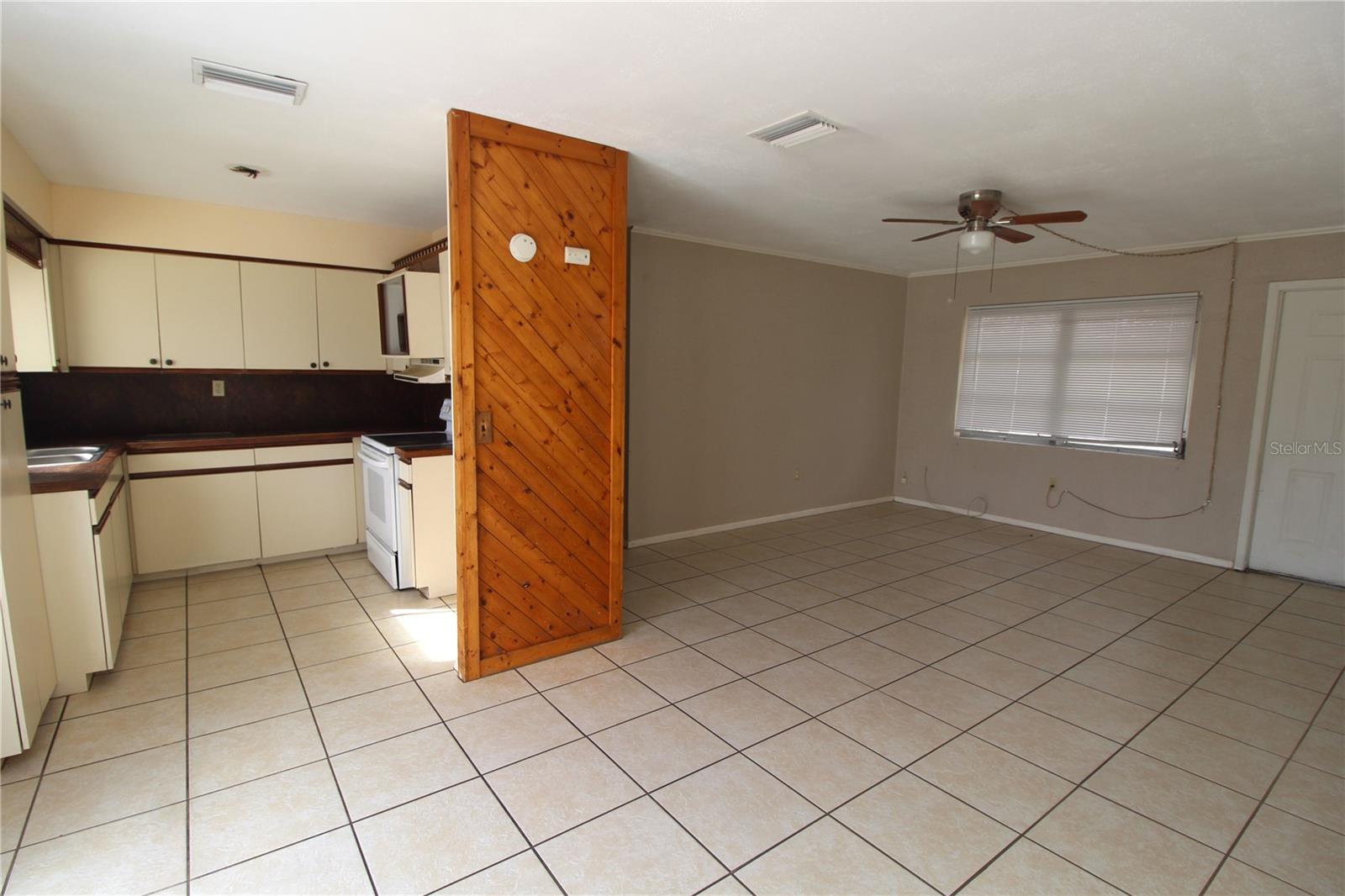 520 63RD AVE E, BRADENTON, FL, 34203