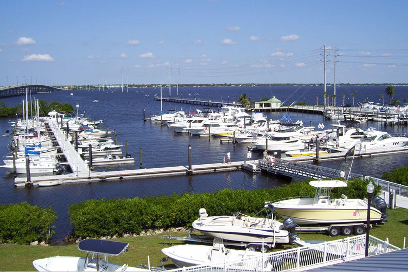 3127 BAYSIDE PKWY, PUNTA GORDA, FL, 33982