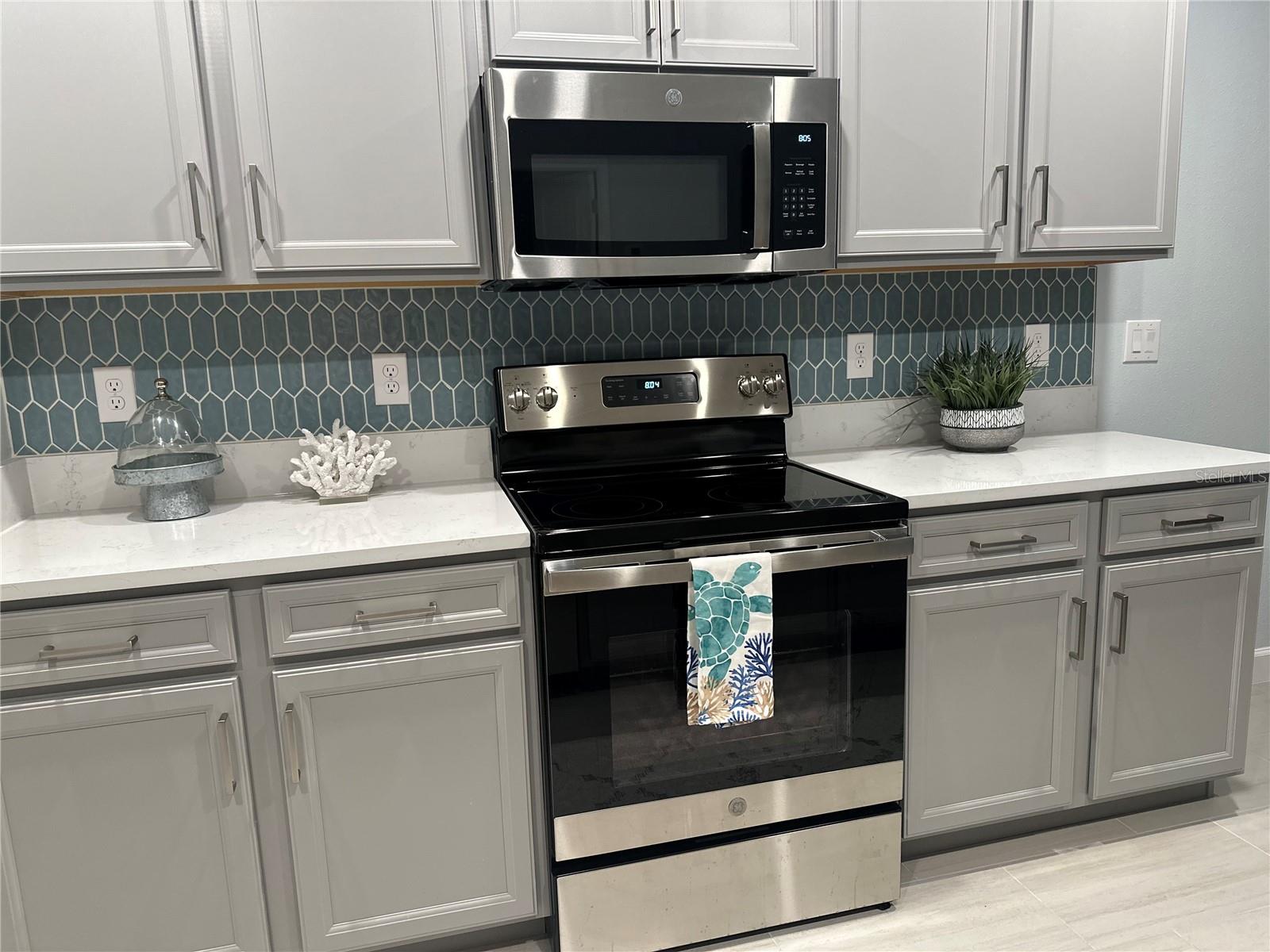 31349 CABANA RYE AVE, SAN ANTONIO, FL, 33576