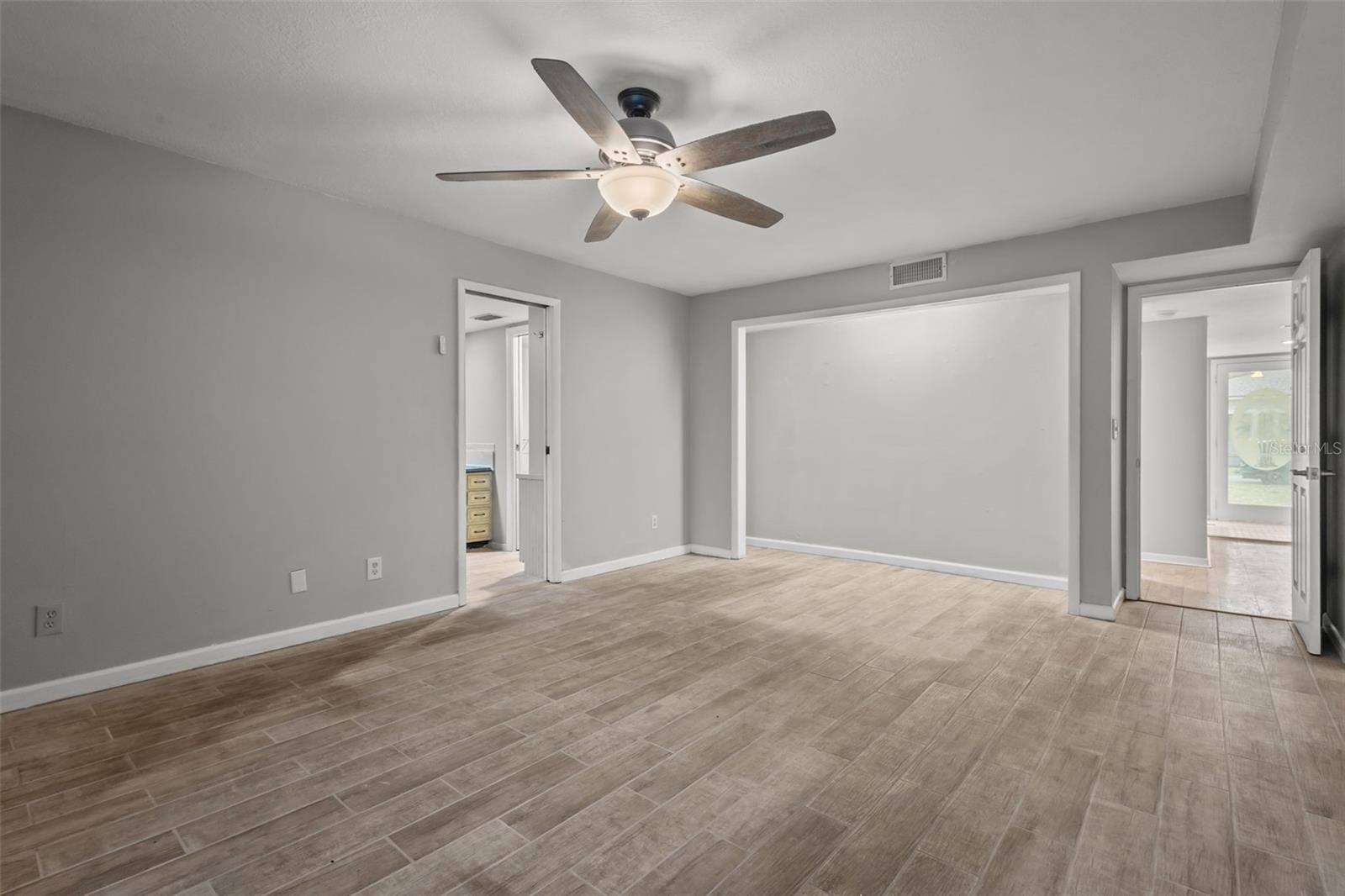 1321 RIVERSIDE DR, TARPON SPRINGS, FL, 34689