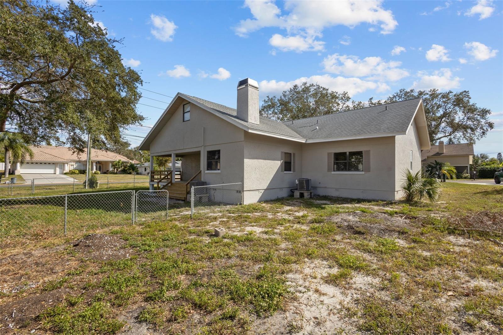 1321 RIVERSIDE DR, TARPON SPRINGS, FL, 34689