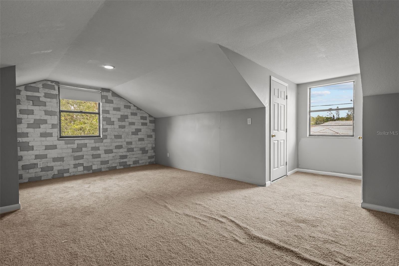 1321 RIVERSIDE DR, TARPON SPRINGS, FL, 34689