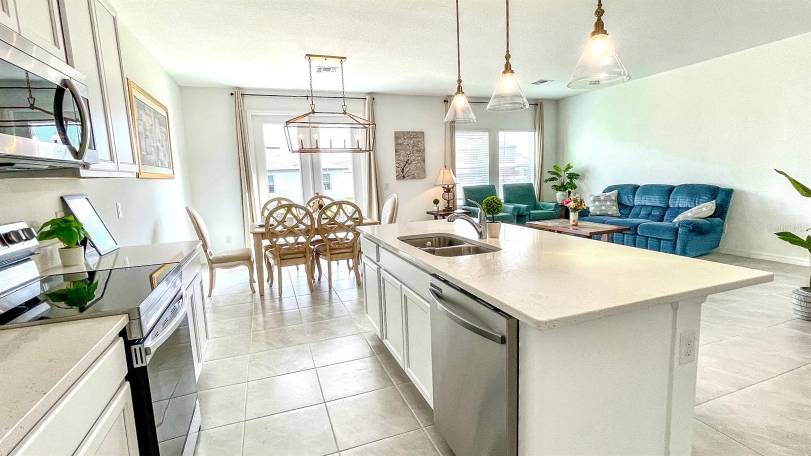 2103 DERWENT DR, DAVENPORT, FL, 33896