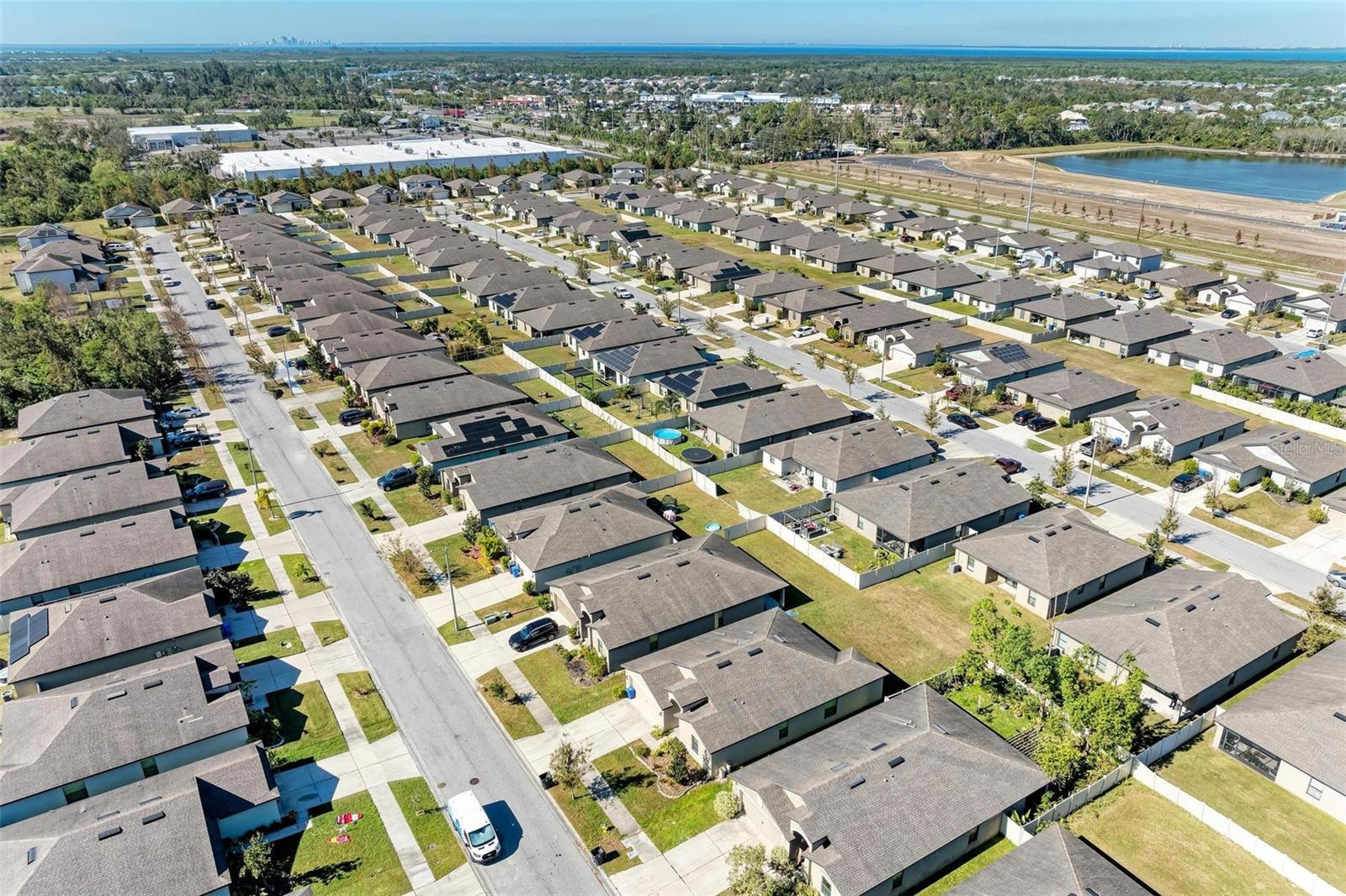 925 WYNNMERE WALK AVE, RUSKIN, FL, 33570