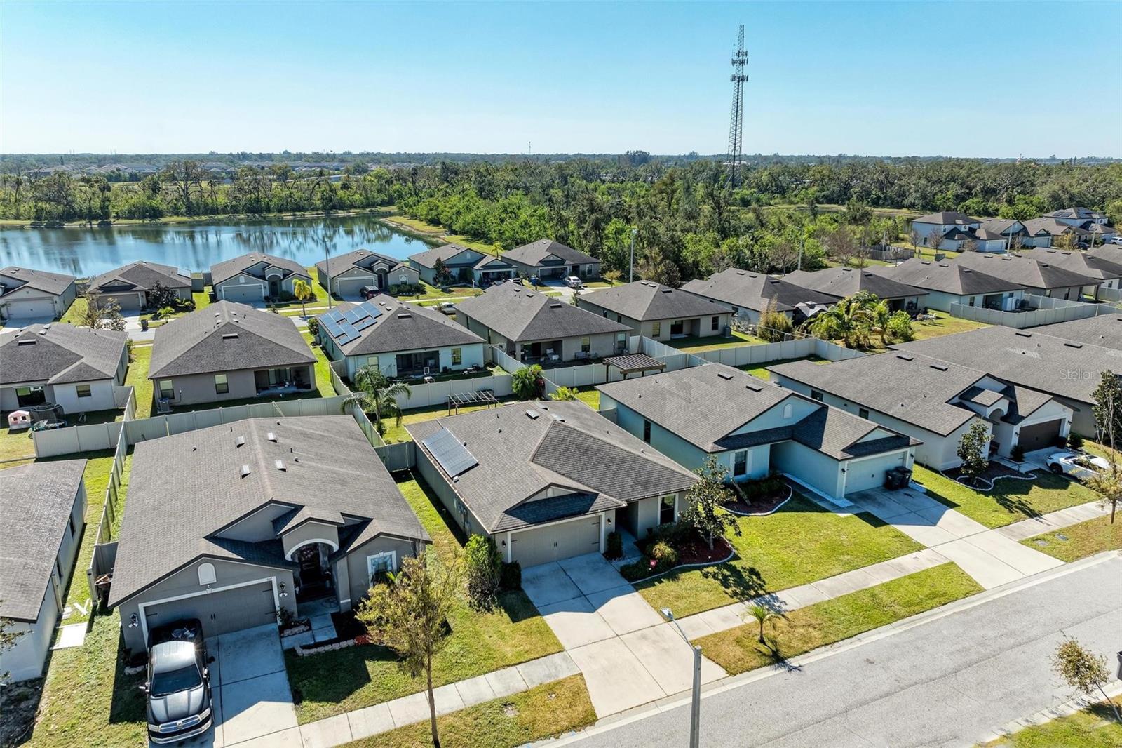 925 WYNNMERE WALK AVE, RUSKIN, FL, 33570