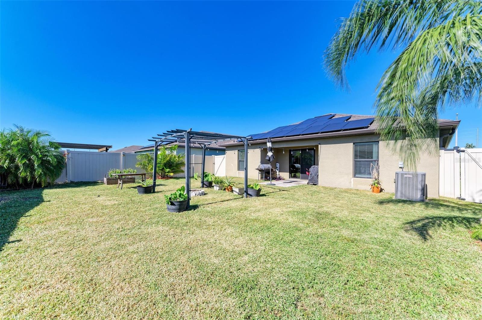925 WYNNMERE WALK AVE, RUSKIN, FL, 33570