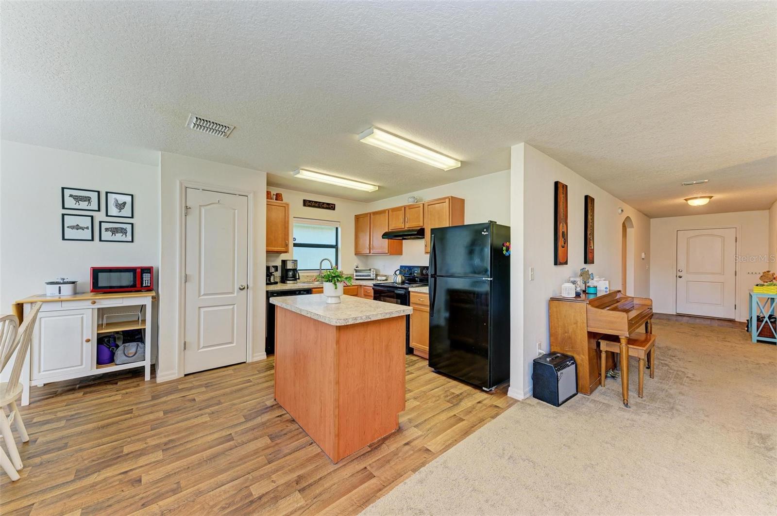 925 WYNNMERE WALK AVE, RUSKIN, FL, 33570
