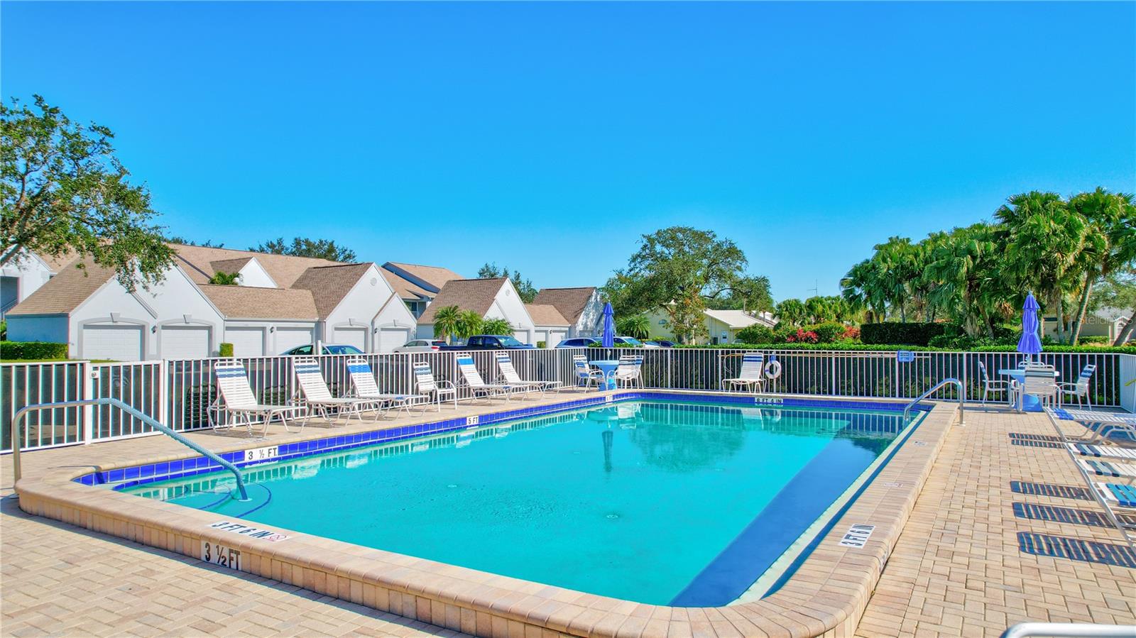 6713 STONE RIVER RD #205, BRADENTON, FL, 34203