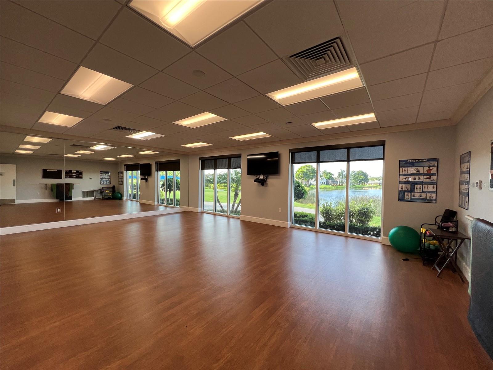 6713 STONE RIVER RD #205, BRADENTON, FL, 34203