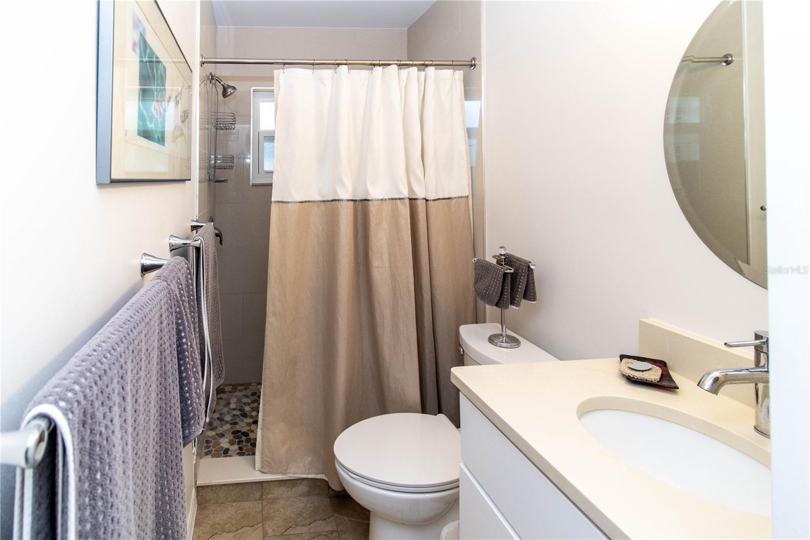 209 WESTWINDS DR, PALM HARBOR, FL, 34683