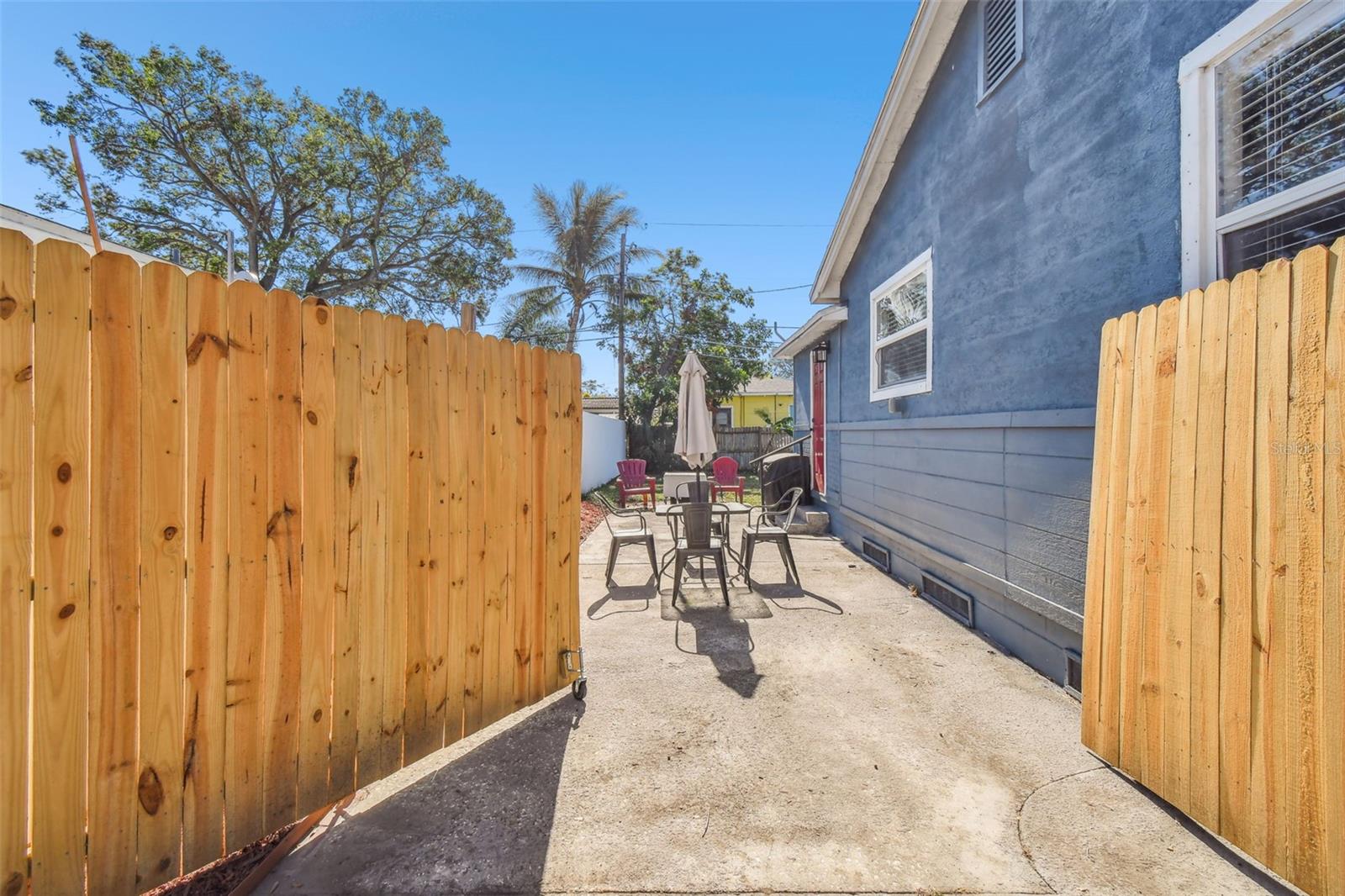 2138 43RD TER N, ST PETERSBURG, FL, 33714