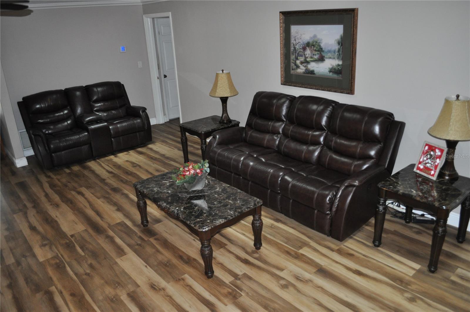 915 ROLLING HILLS DR, PALM HARBOR, FL, 34683