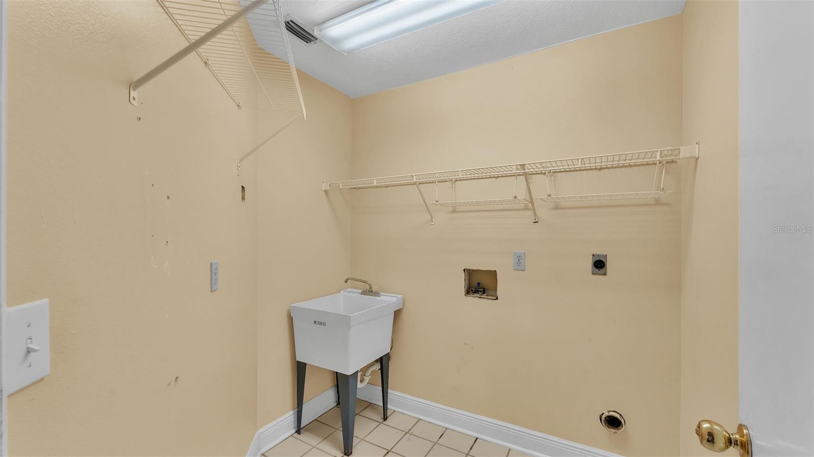 1555 ARCHERS PATH, LAKELAND, FL, 33809