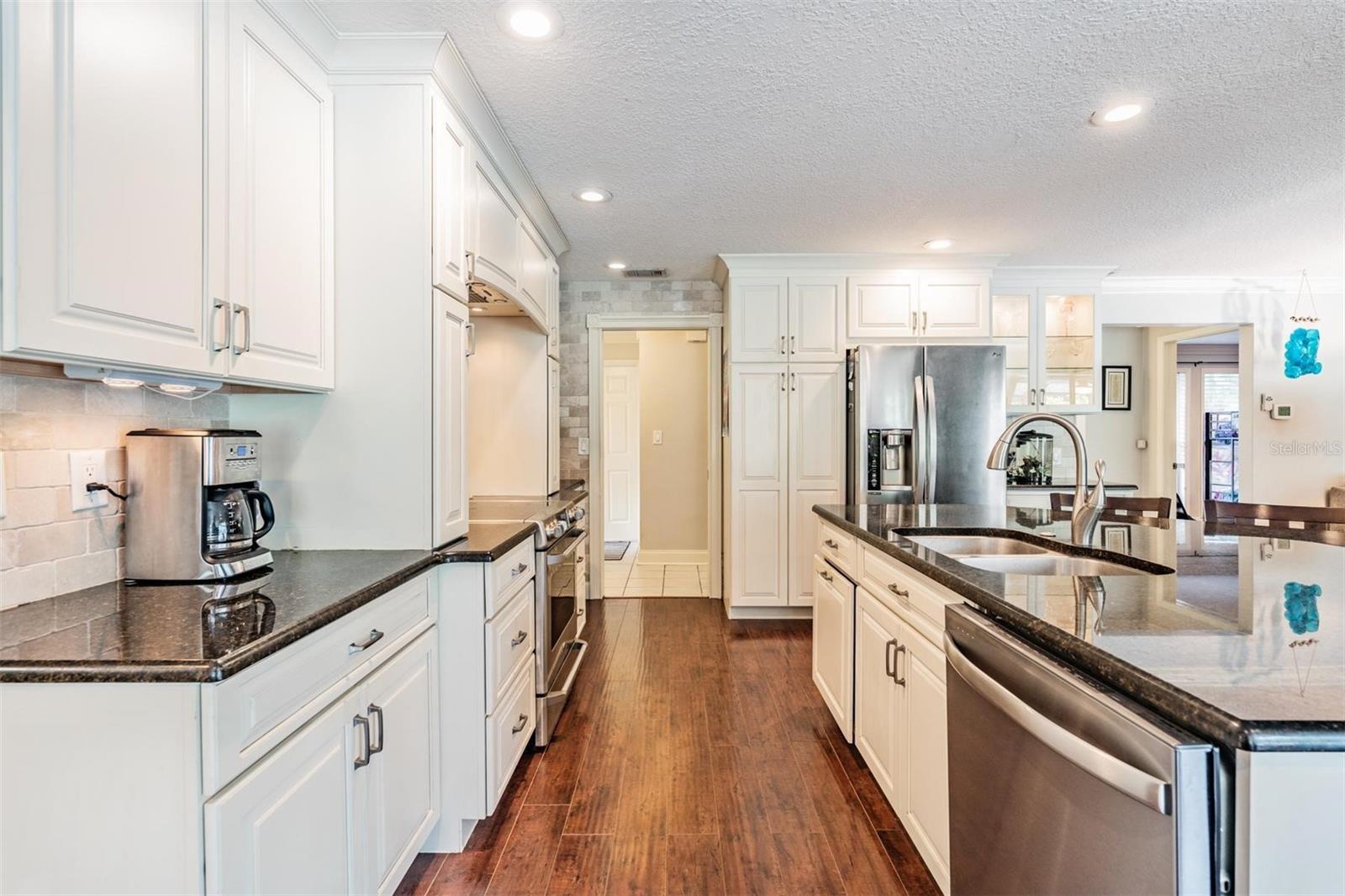 3018 PRESTIGE DR, CLEARWATER, FL, 33759