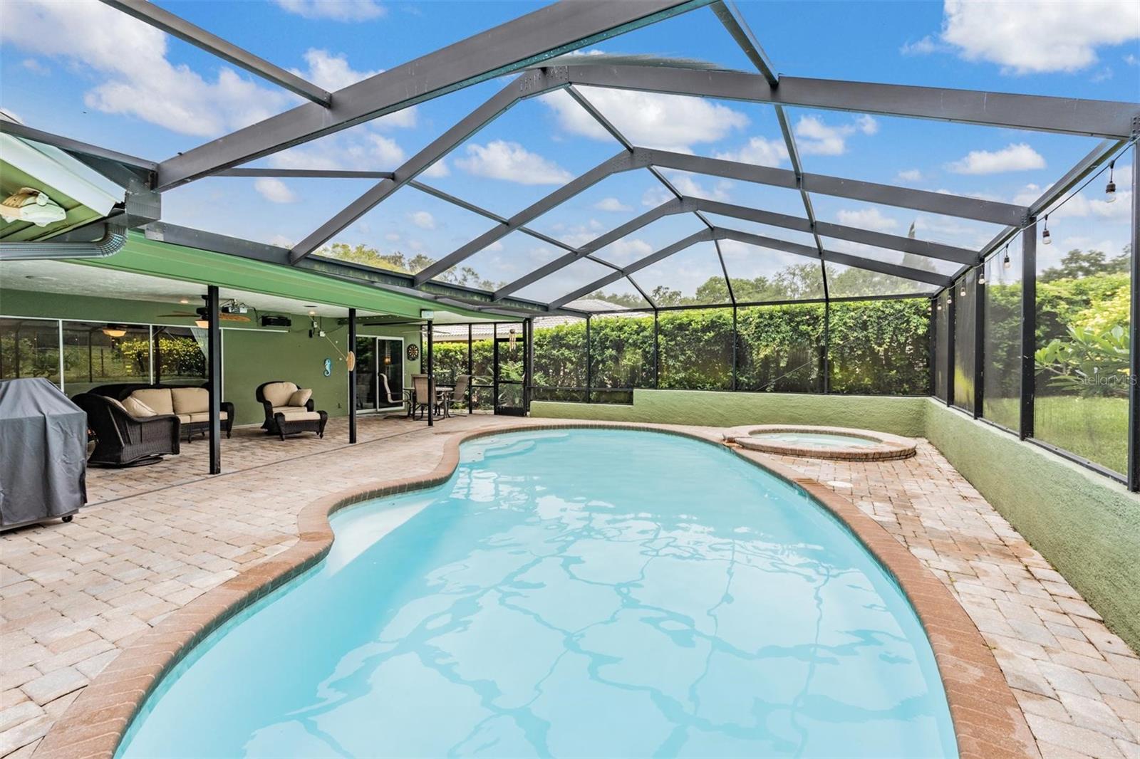 3018 PRESTIGE DR, CLEARWATER, FL, 33759