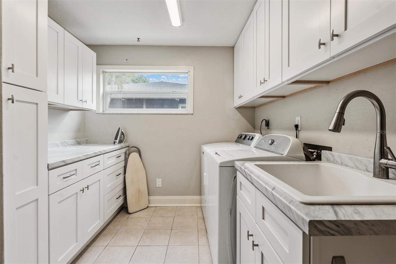 3018 PRESTIGE DR, CLEARWATER, FL, 33759