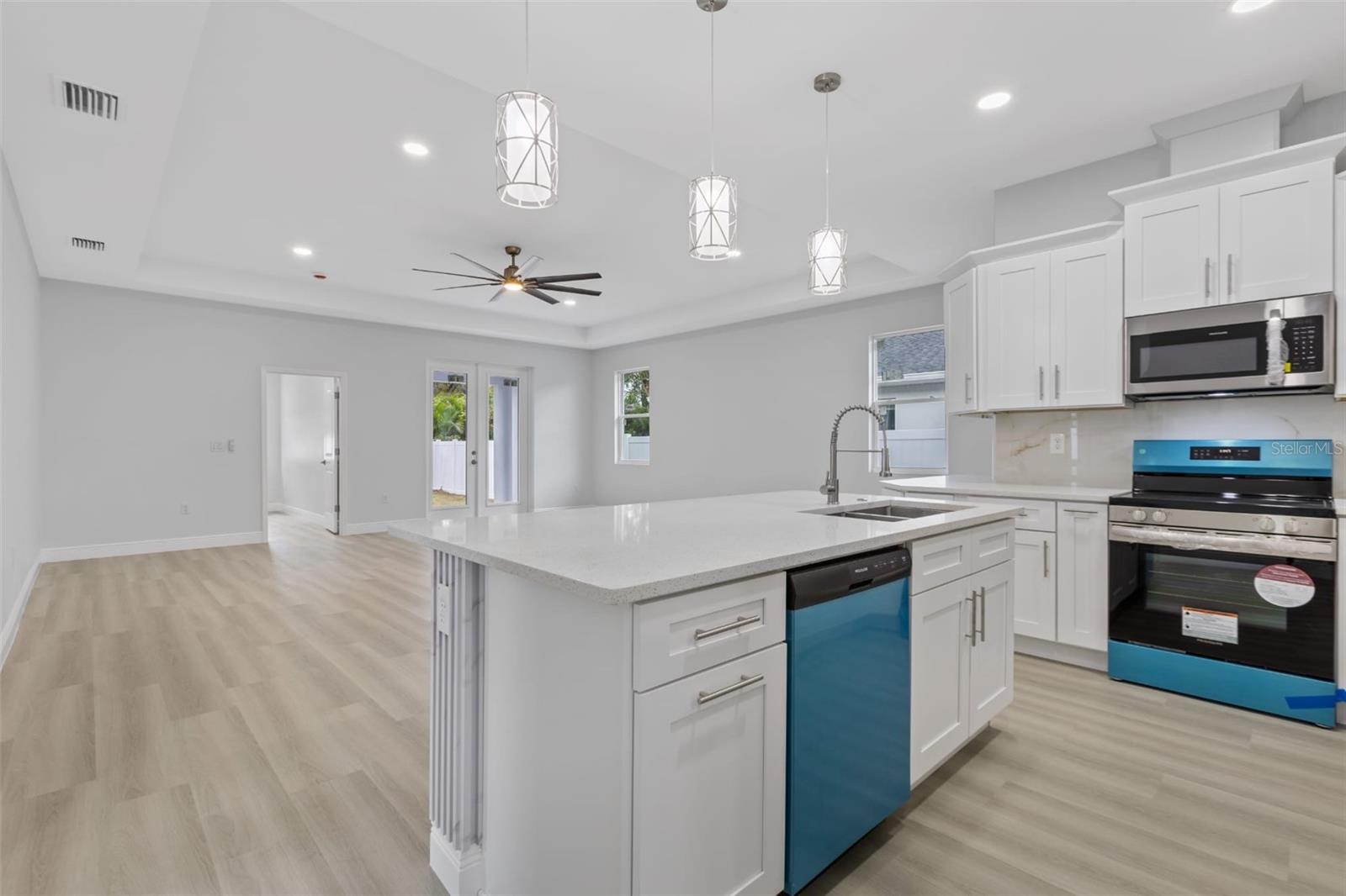 200 W KIRBY ST, TAMPA, FL, 33604