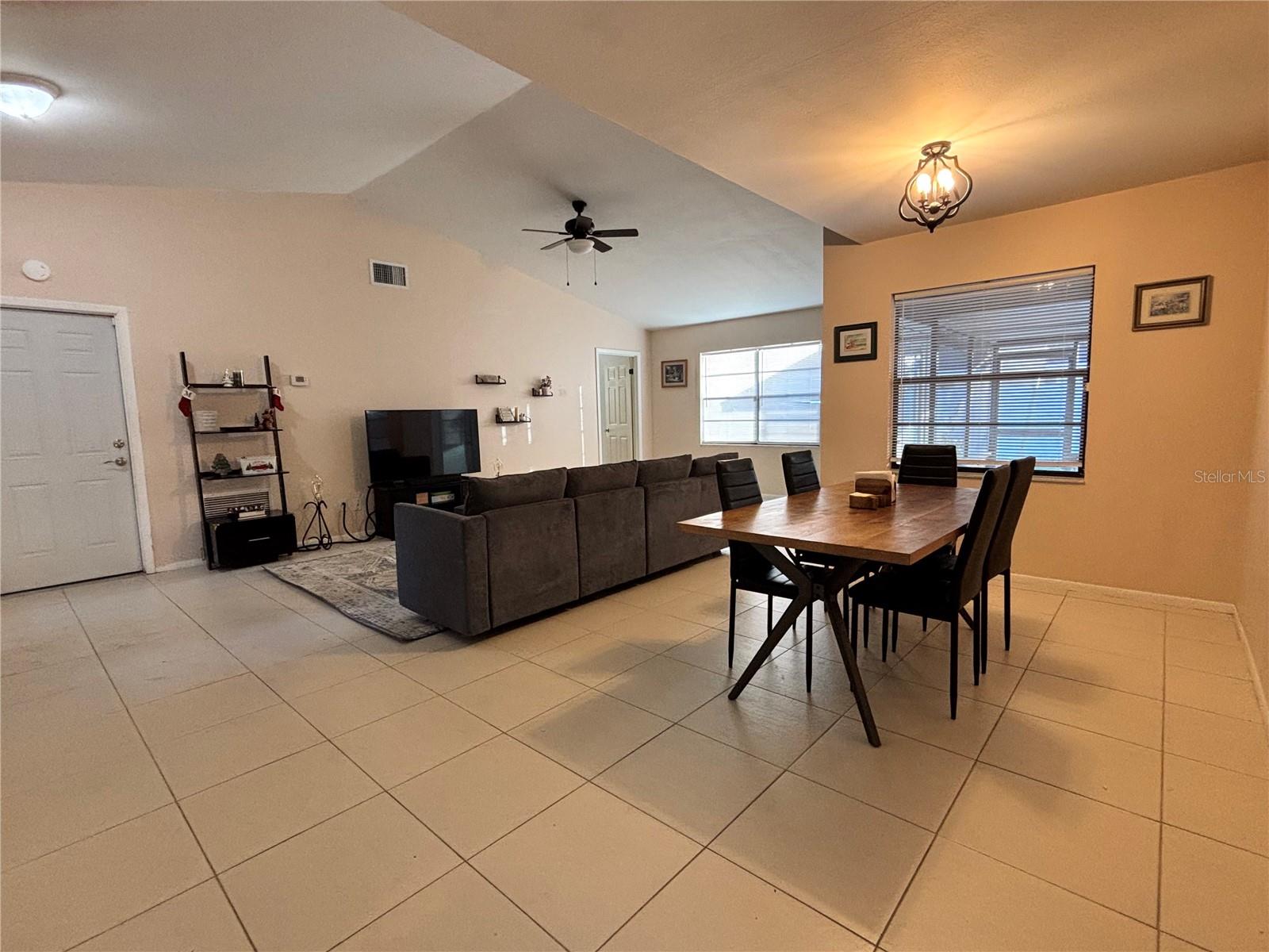 1083 SUNSHINE WAY SW, WINTER HAVEN, FL, 33880