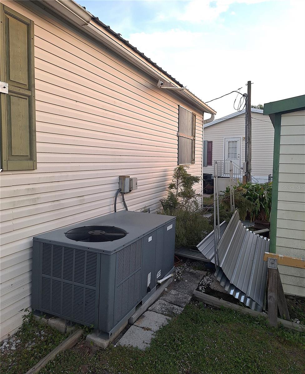 2408 SE 32ND ST, OKEECHOBEE, FL, 34974