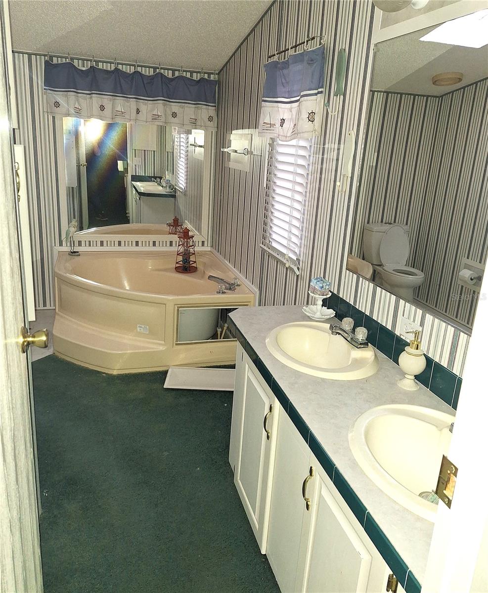 2408 SE 32ND ST, OKEECHOBEE, FL, 34974
