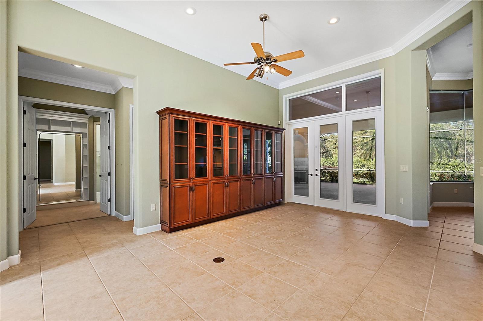 9813 SANTA CLARA CT, HOWEY IN THE HILLS, FL, 34737