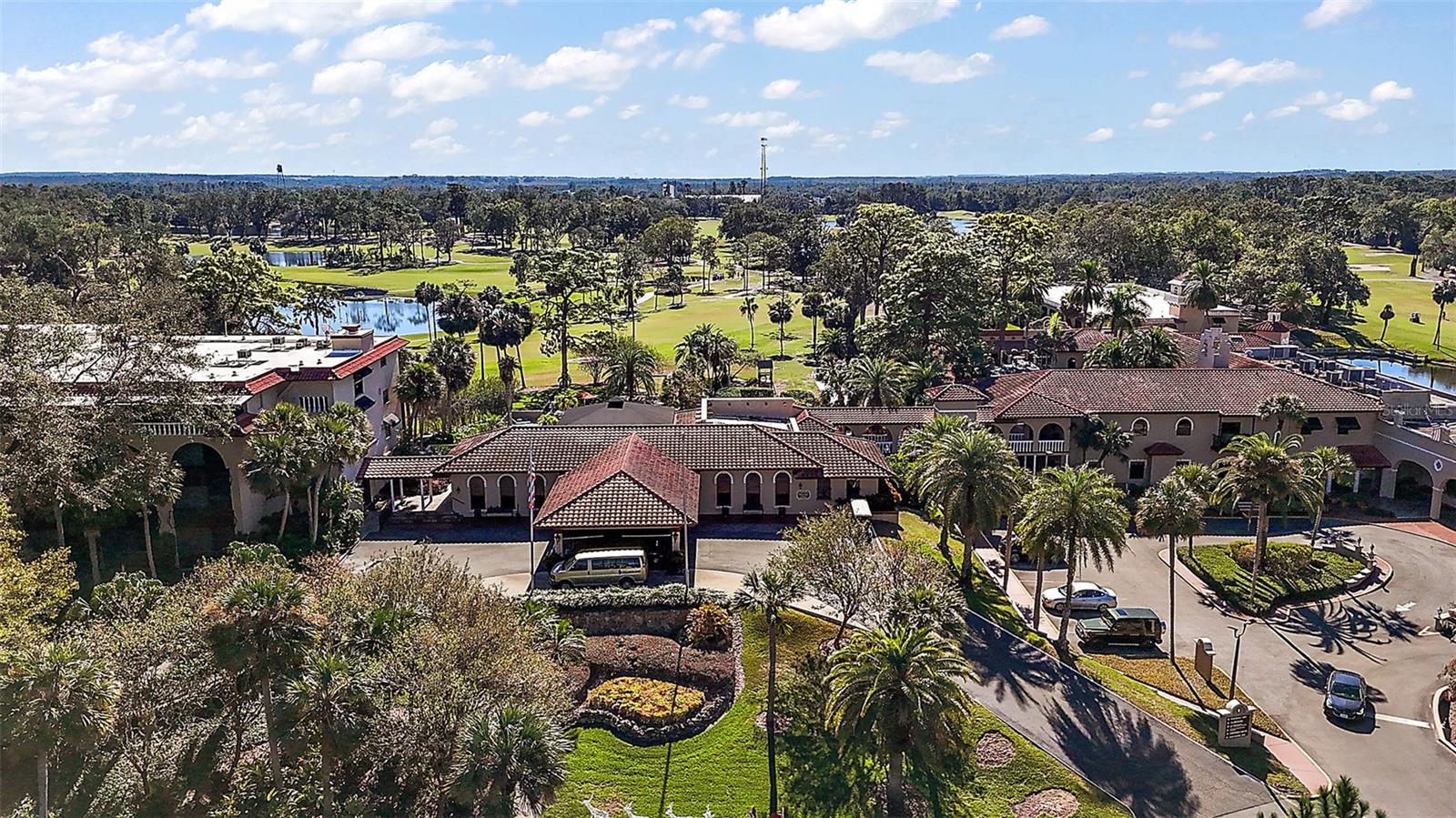 9813 SANTA CLARA CT, HOWEY IN THE HILLS, FL, 34737