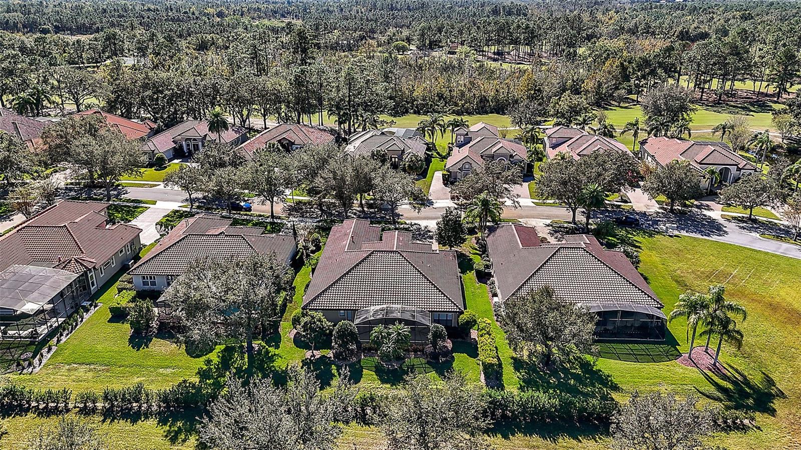 9813 SANTA CLARA CT, HOWEY IN THE HILLS, FL, 34737