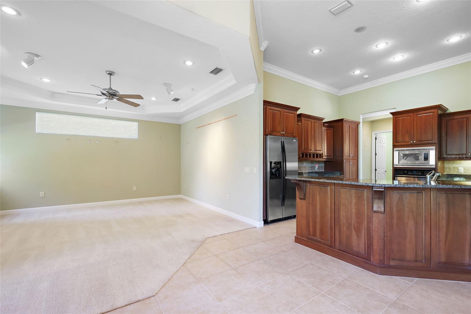 9813 SANTA CLARA CT, HOWEY IN THE HILLS, FL, 34737