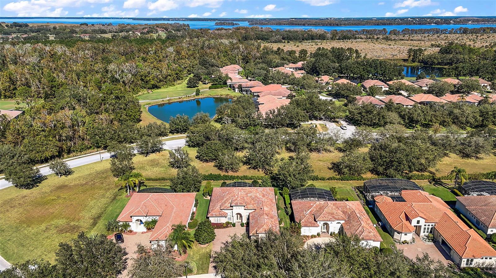 9813 SANTA CLARA CT, HOWEY IN THE HILLS, FL, 34737