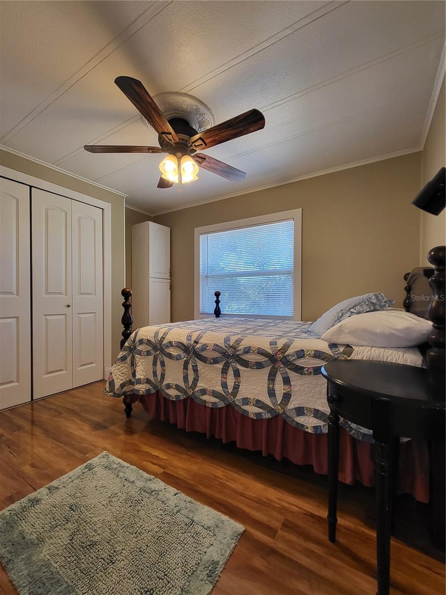 2291 E BAY DR #102, LARGO, FL, 33771
