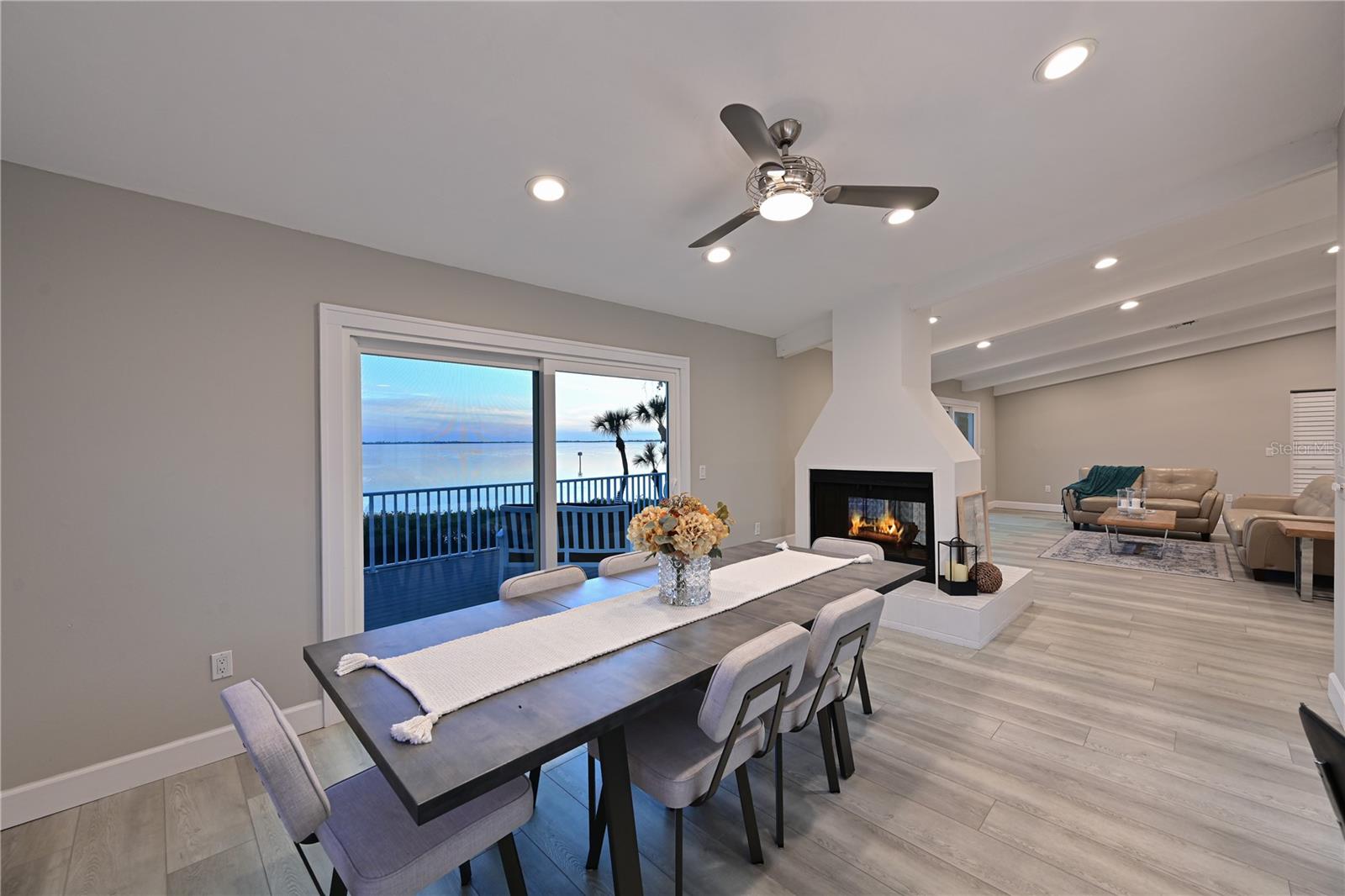 3804 BAYSIDE DR, BRADENTON, FL, 34210