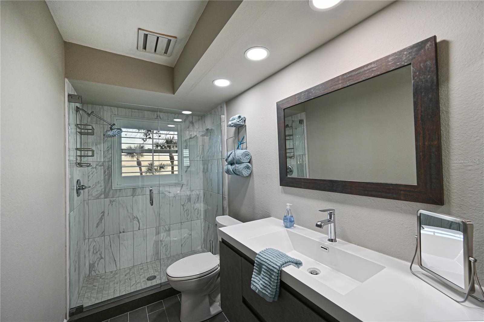 3804 BAYSIDE DR, BRADENTON, FL, 34210