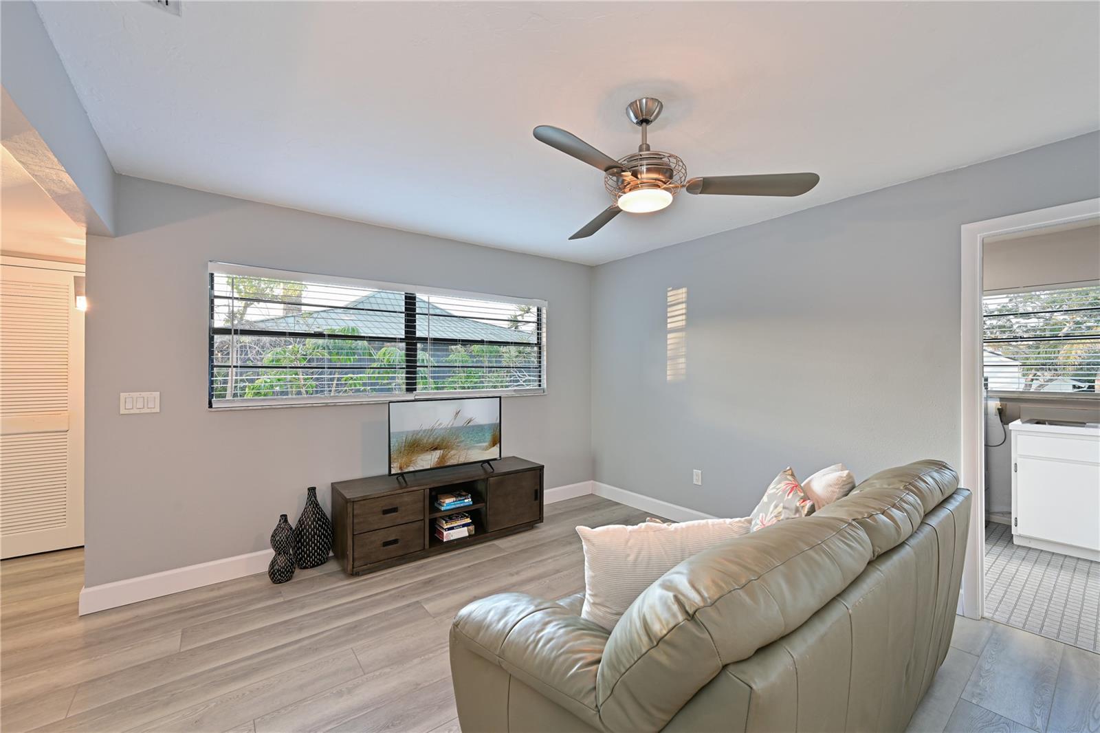 3804 BAYSIDE DR, BRADENTON, FL, 34210