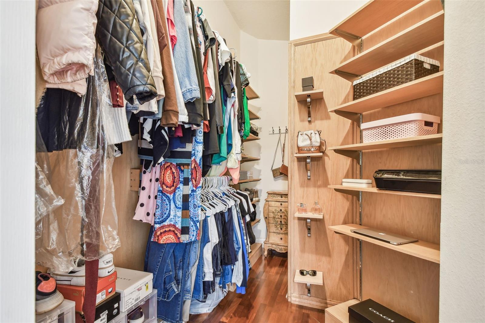 276 TIMBERLAND CT, OLDSMAR, FL, 34677