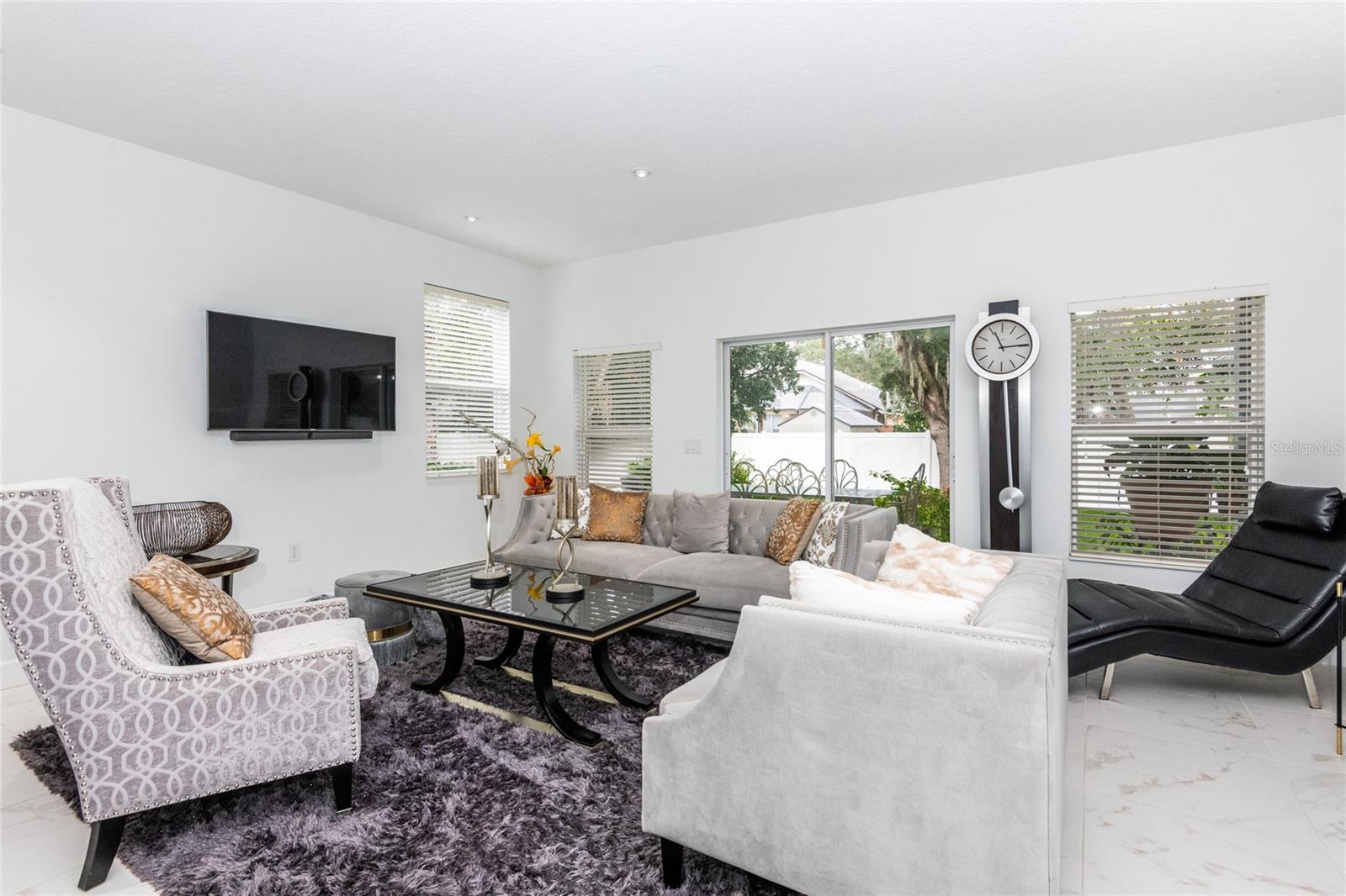 4445 AMBERLY OAKS CT, TAMPA, FL, 33614