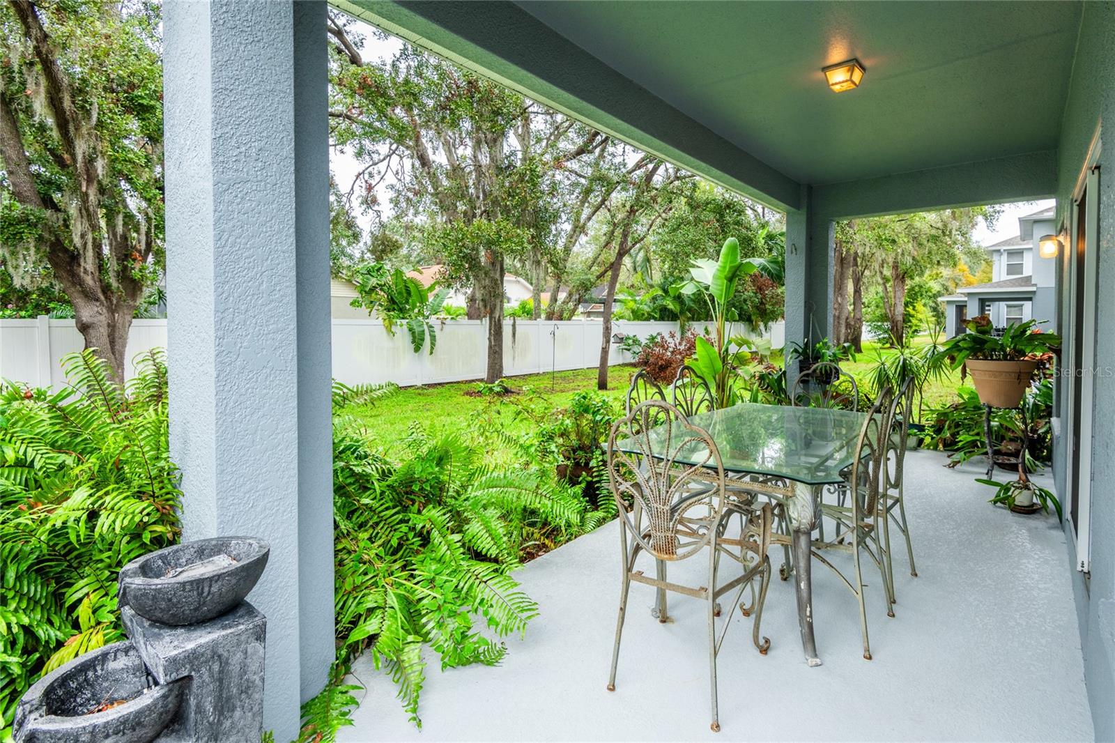 4445 AMBERLY OAKS CT, TAMPA, FL, 33614