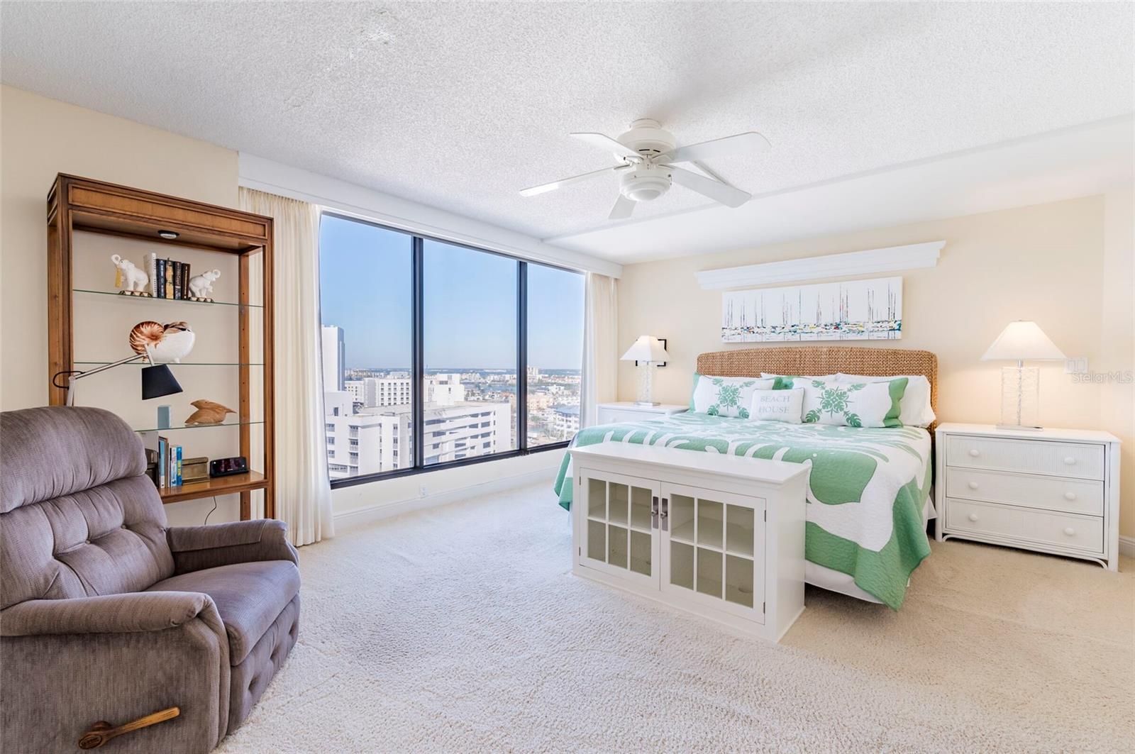 440 S GULFVIEW BLVD #1705, CLEARWATER BEACH, FL, 33767