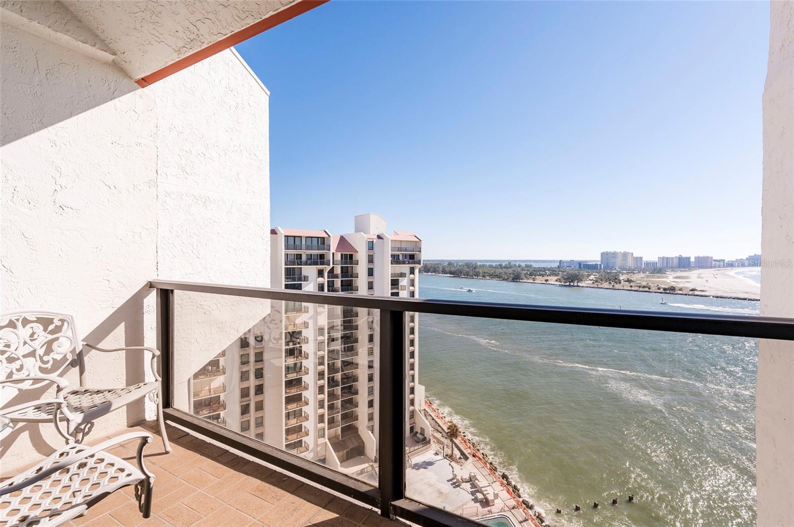 440 S GULFVIEW BLVD #1705, CLEARWATER BEACH, FL, 33767