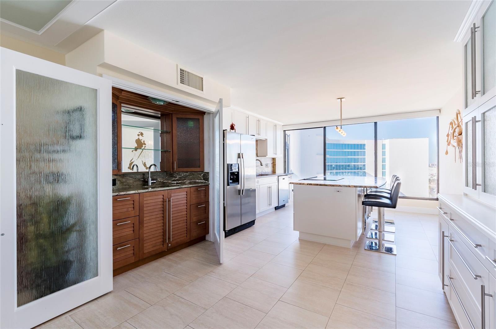 440 S GULFVIEW BLVD #1705, CLEARWATER BEACH, FL, 33767