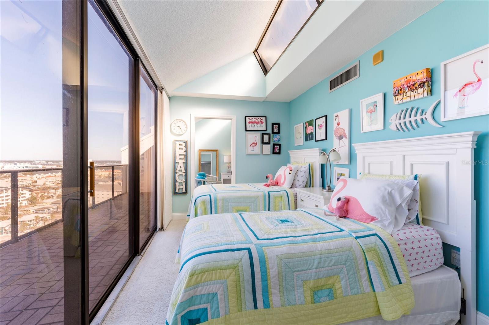 440 S GULFVIEW BLVD #1705, CLEARWATER BEACH, FL, 33767