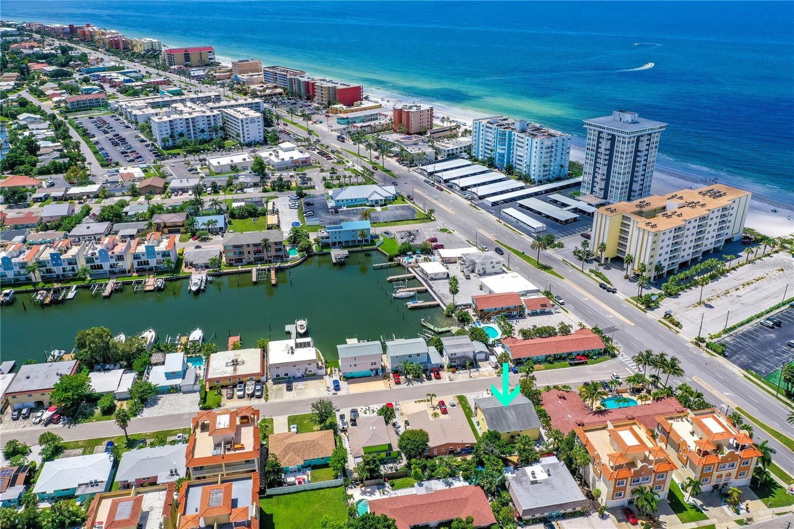 118 175TH TERRACE DR E #B, REDINGTON SHORES, FL, 33708