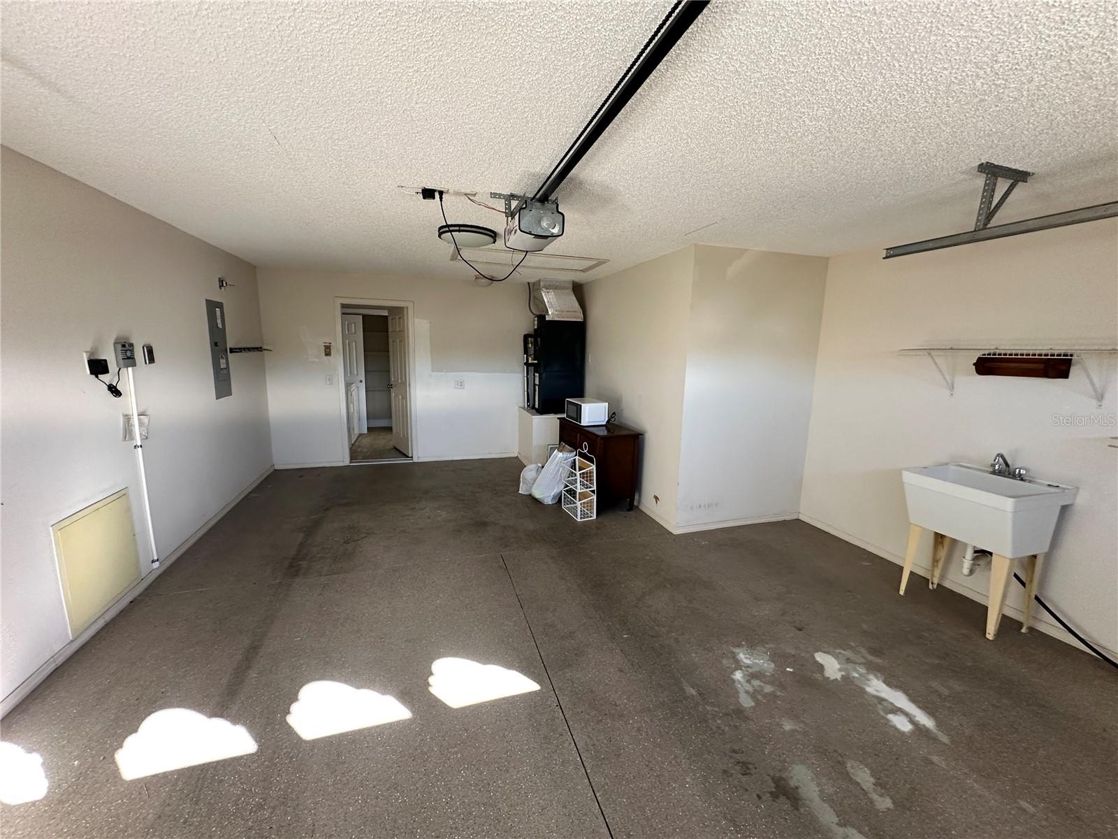 2087 BROYHILL AVE, THE VILLAGES, FL, 32162