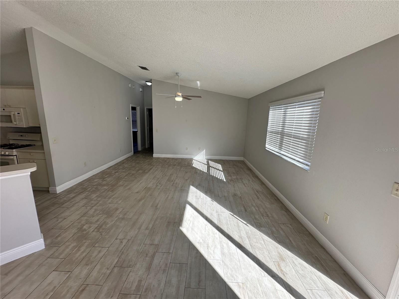 2087 BROYHILL AVE, THE VILLAGES, FL, 32162