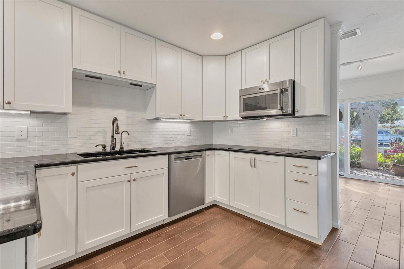 5259 VILLA MAJORCA CT #26, SARASOTA, FL, 34235