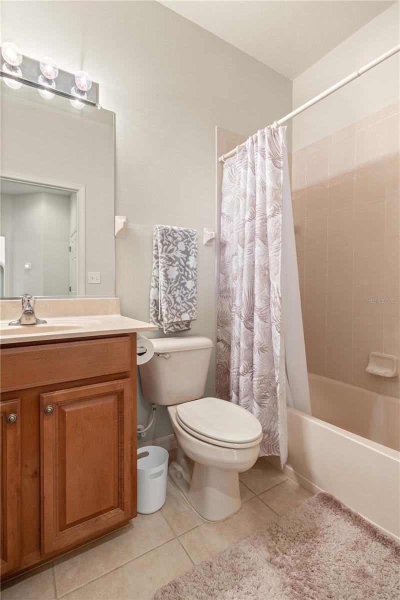 3691 PARKRIDGE CIR #201, SARASOTA, FL, 34243