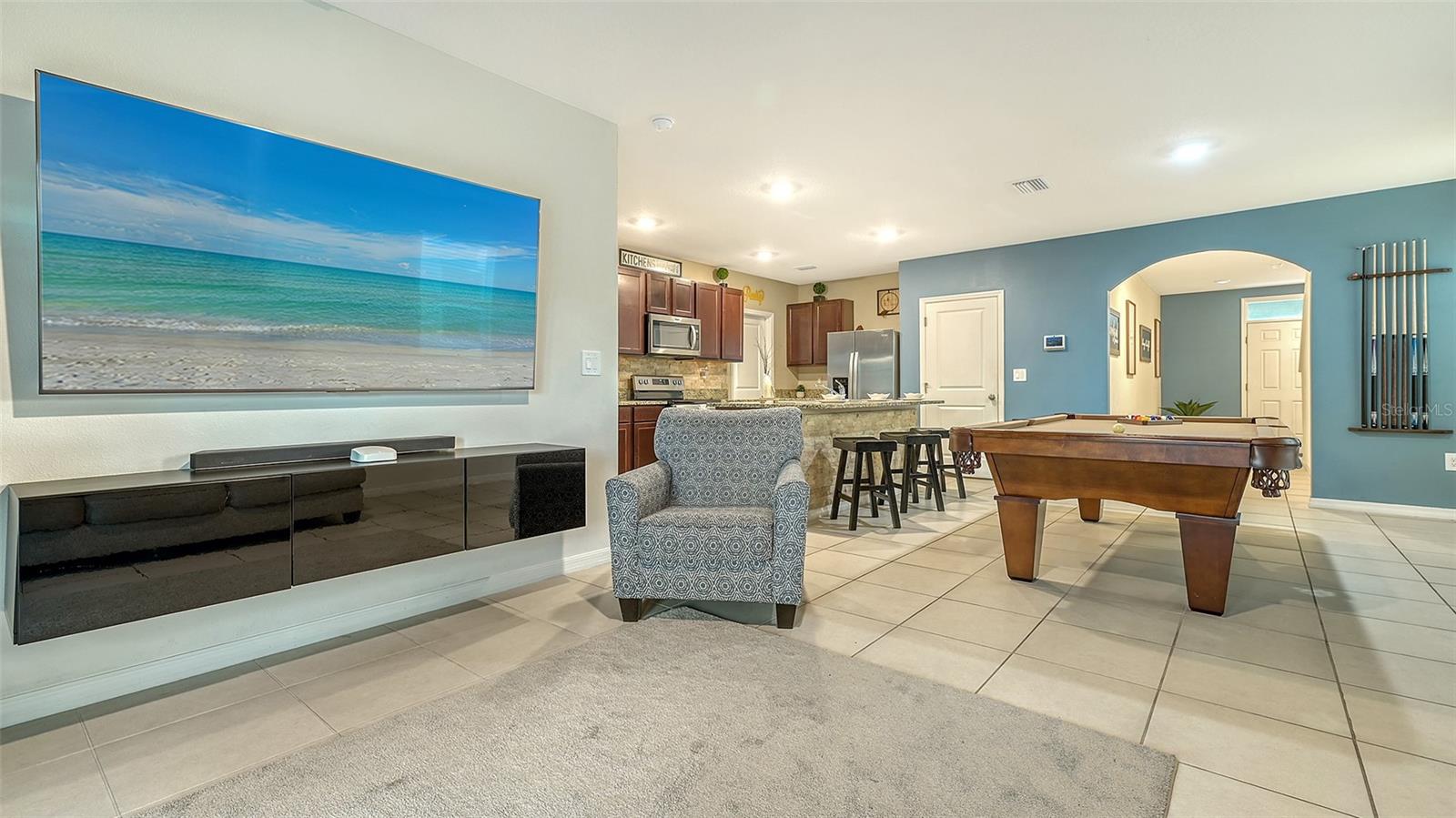 3809 GOLDEN ORIOLE PKWY, SARASOTA, FL, 34232